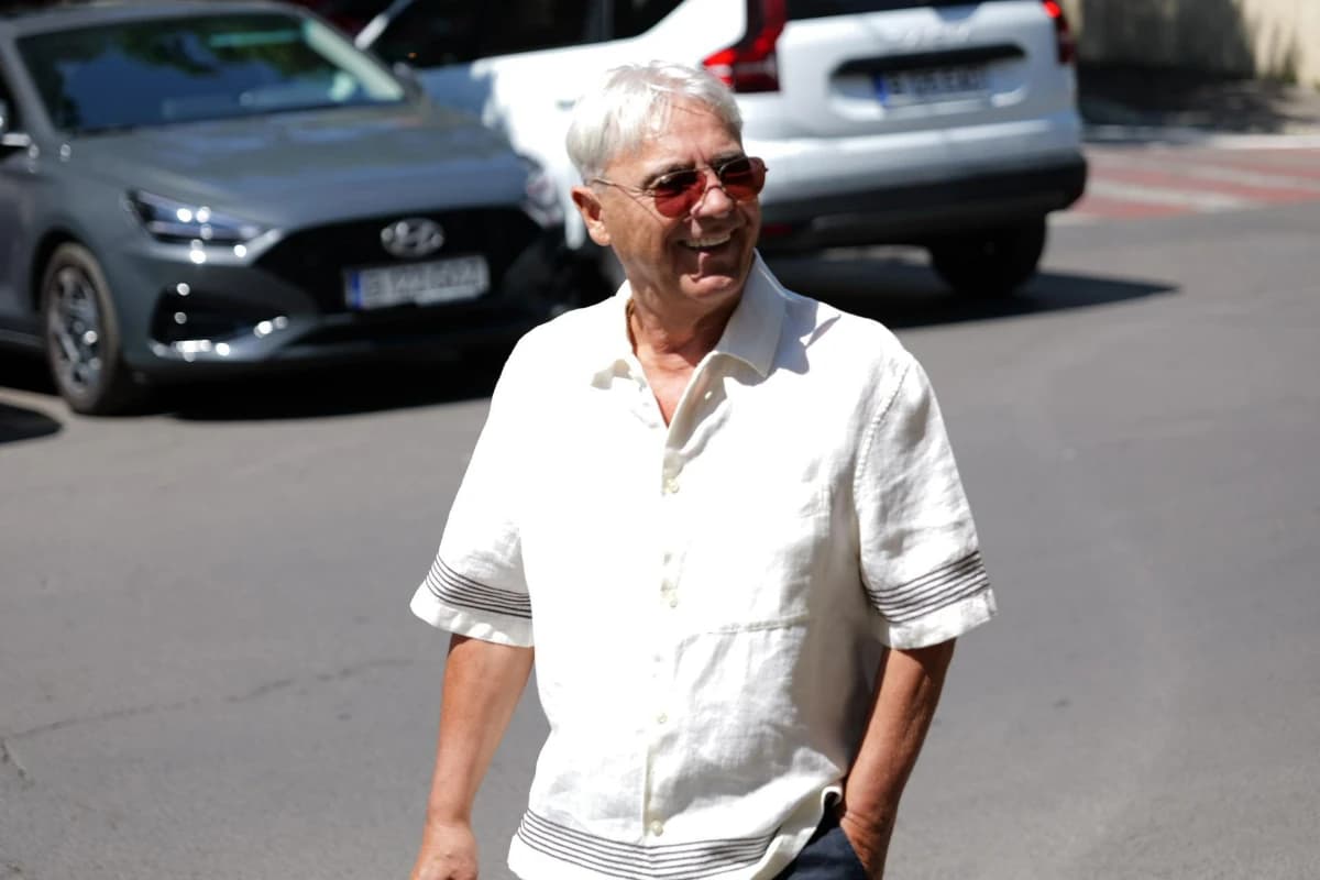 Sorin Cârțu îl felicită personal: „Bine că nu s-a dus la U Cluj! Nu dădea bine pentru el”