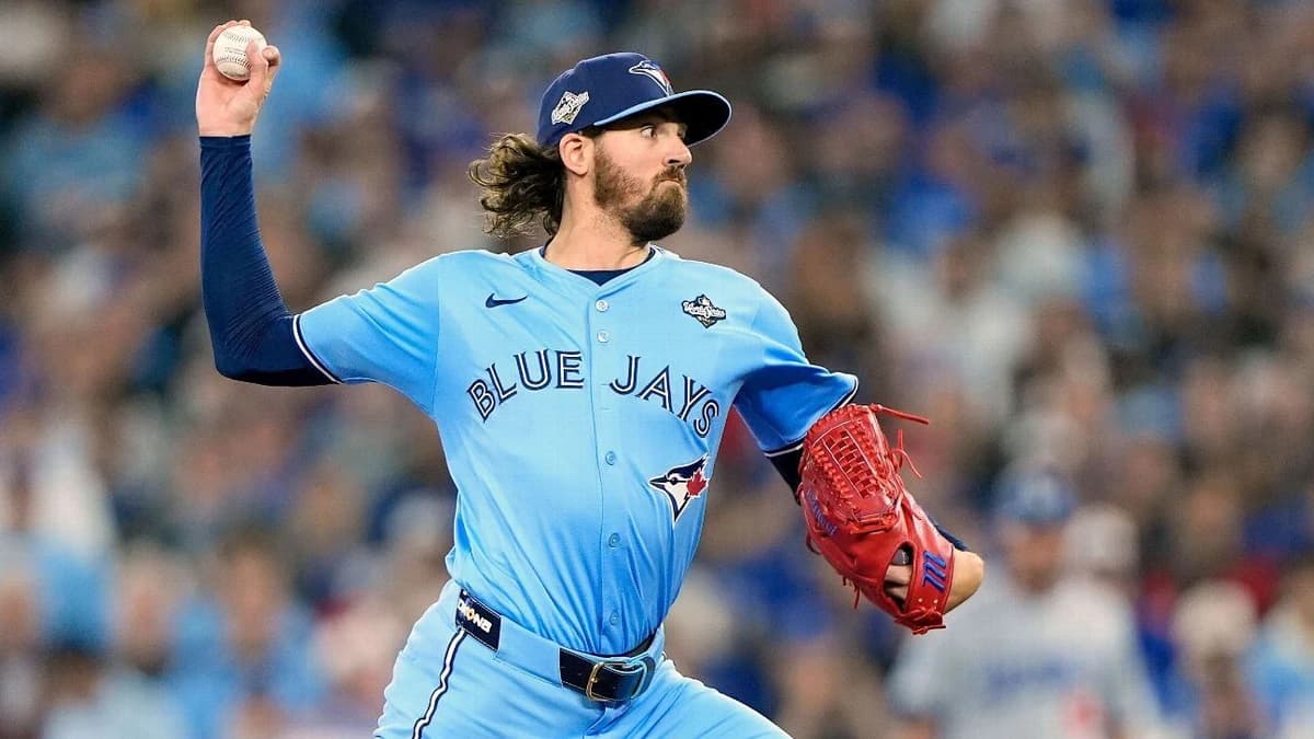 Source: Cubs land righty Gausman from Blue Jays