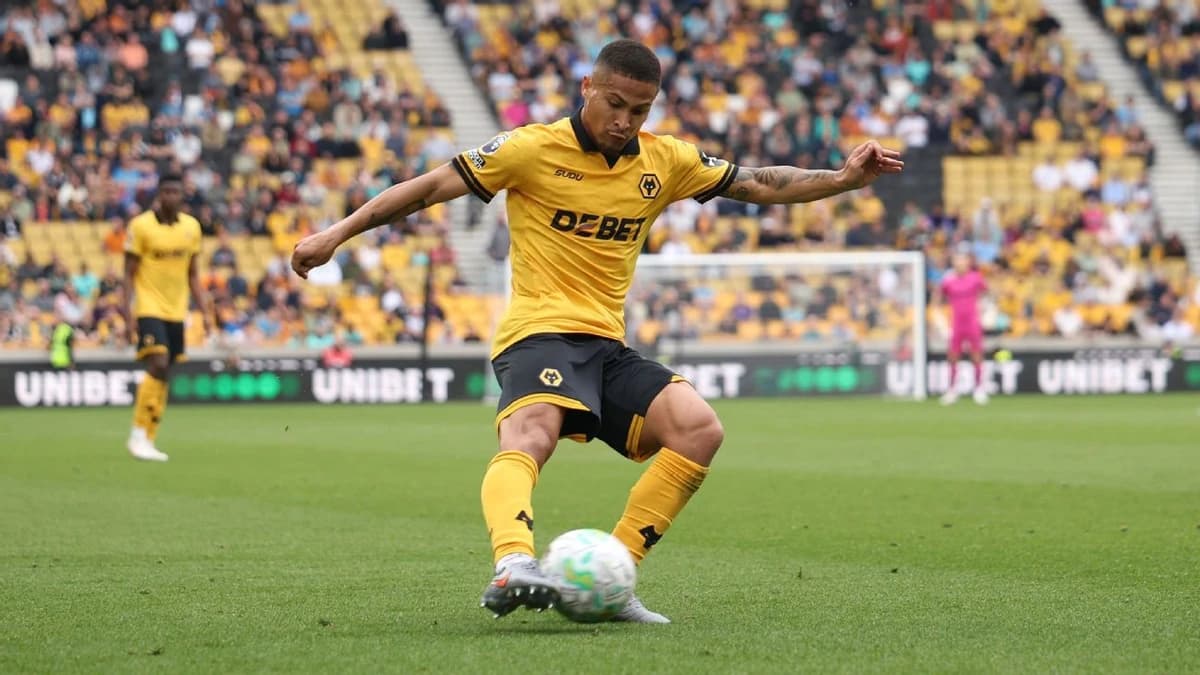 Sources: Atleti in talks to sign Wolves' Gomes