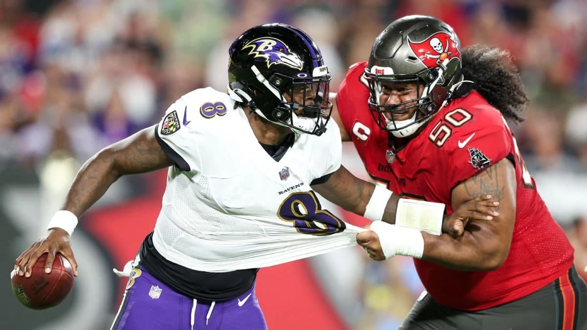 Sources: Bucs hand Vea 1-year, $30M extension