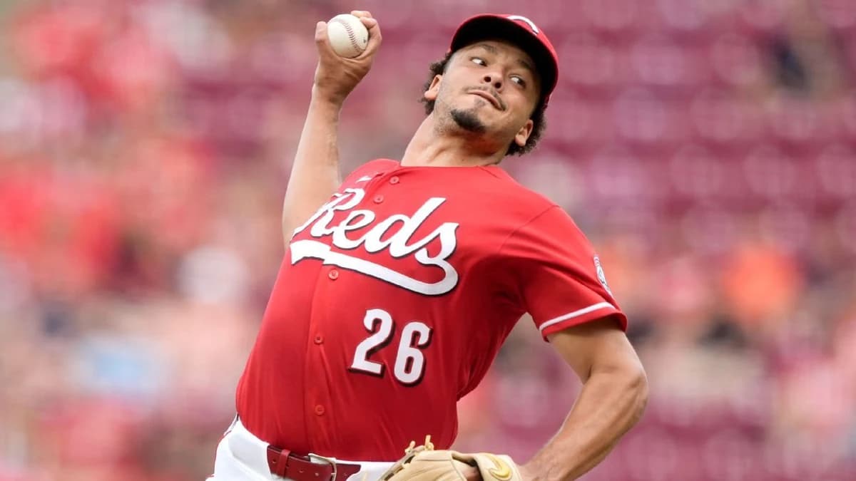 Sources: Burns, Reds reach 7-year, $105M deal