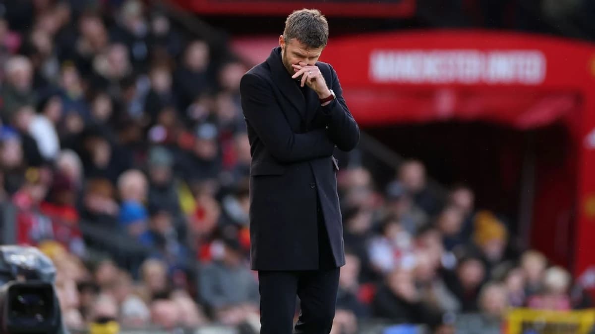 Sources: Carrick to manage Man United vs. Chelsea amid uncertain future