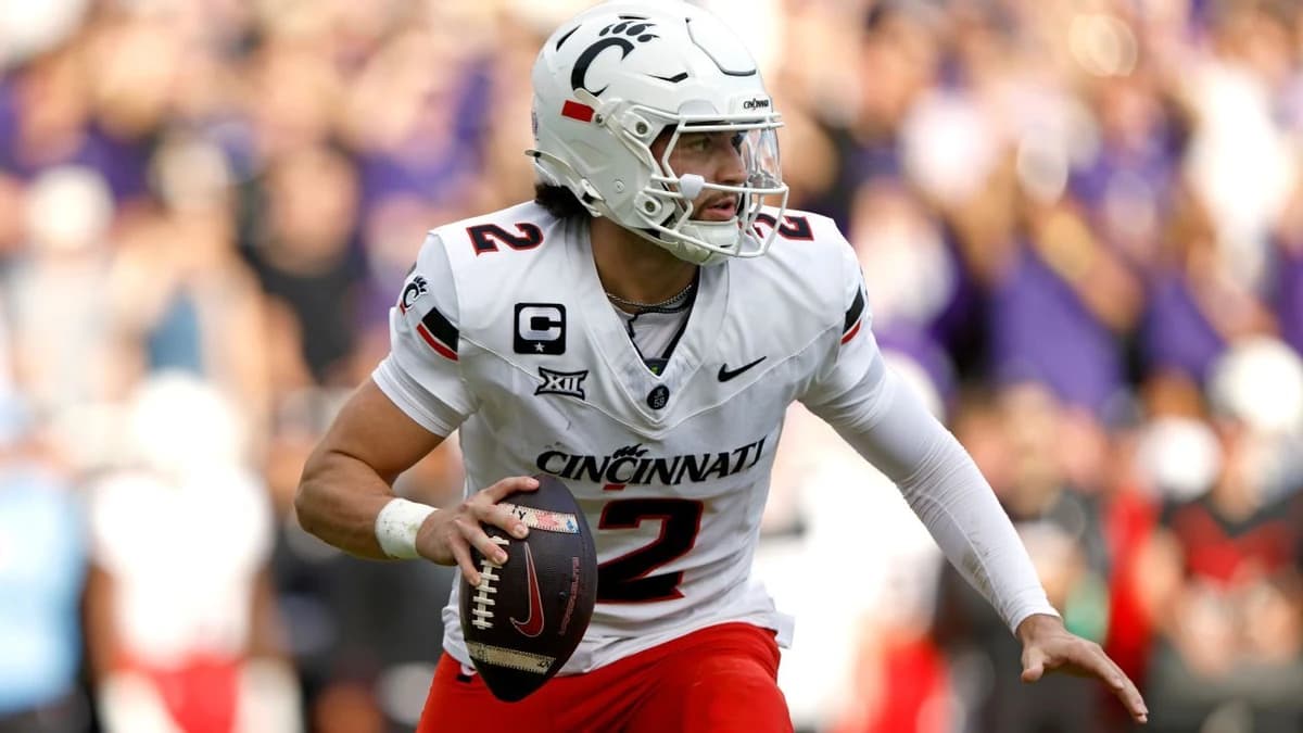 Sources: NCAA eyes star QB Sorsby for gambling
