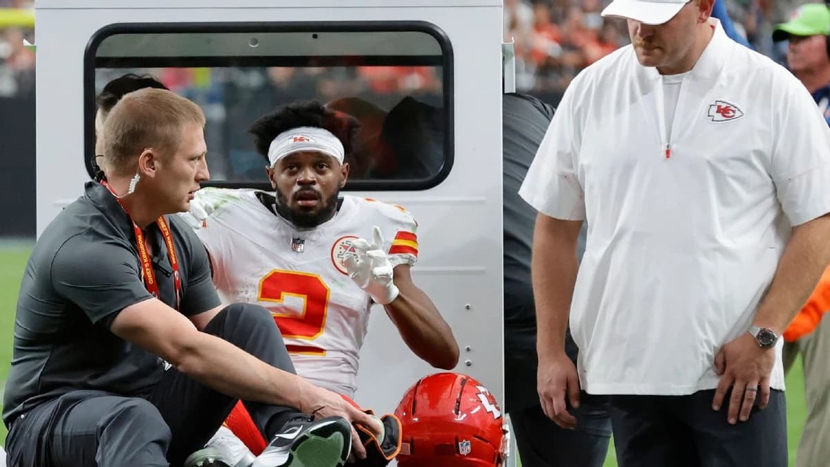 Sources: Thornton dislocates ankle in win, Chiefs 'in contact' with Tyreek
