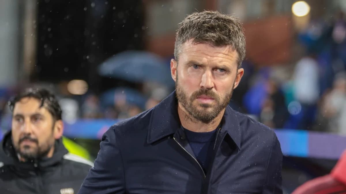 Sources: Under-fire Carrick to lead Man United on Sunday