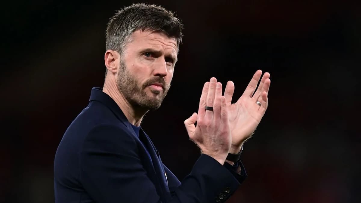 Sources: United plan formal Carrick manager talks