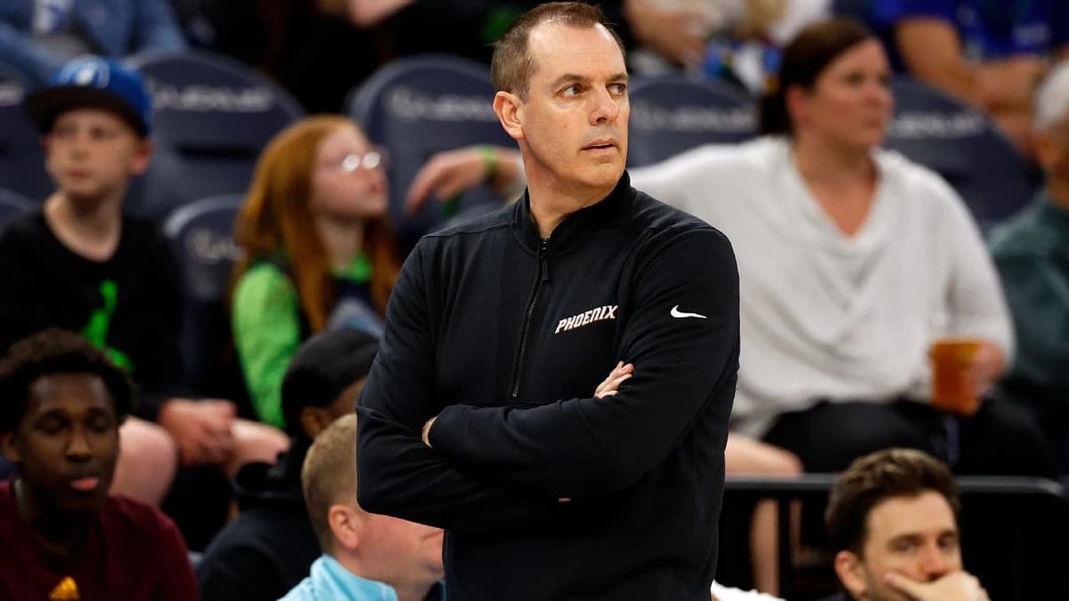 Sources: Warriors to hire Vogel as associate coach...