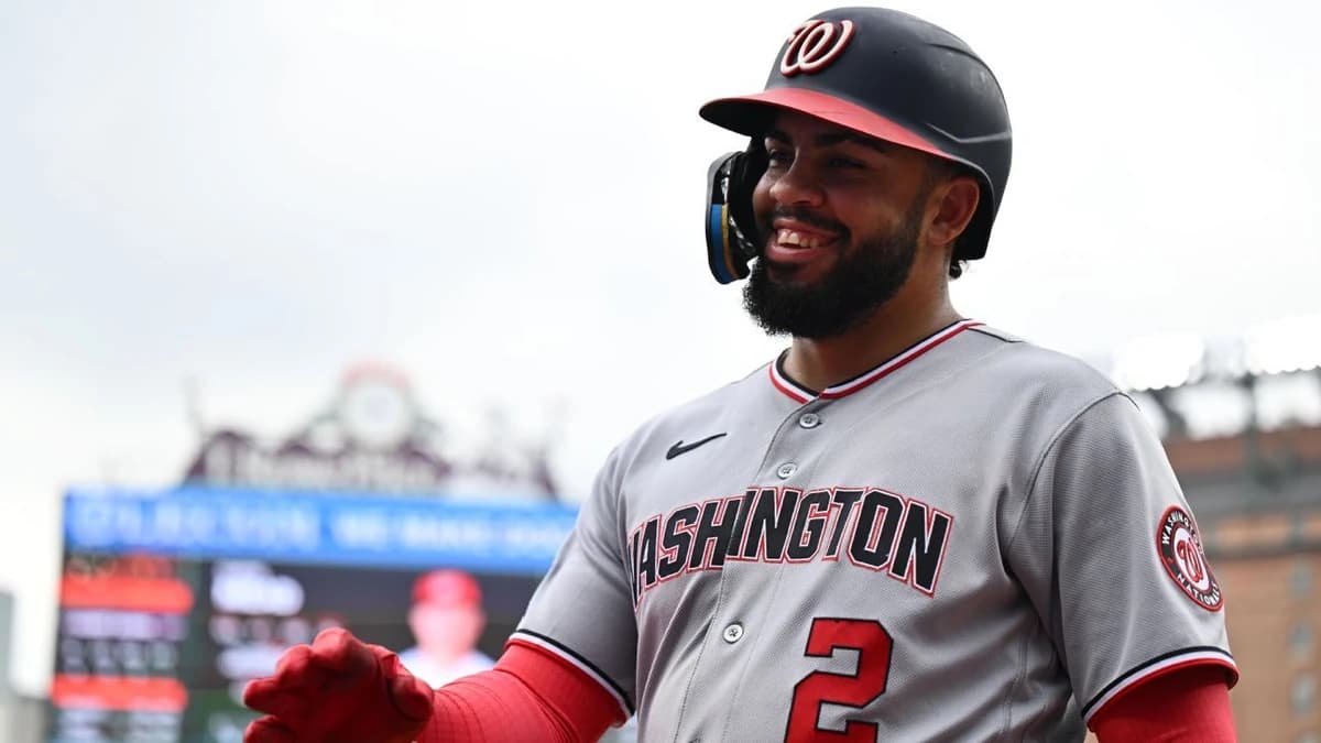 Sources: Yankees land Garcia in trade with Nats