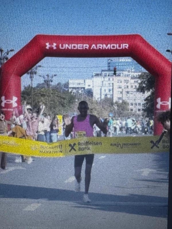 Sportivii kenyeni au dominat Maratonul de la București