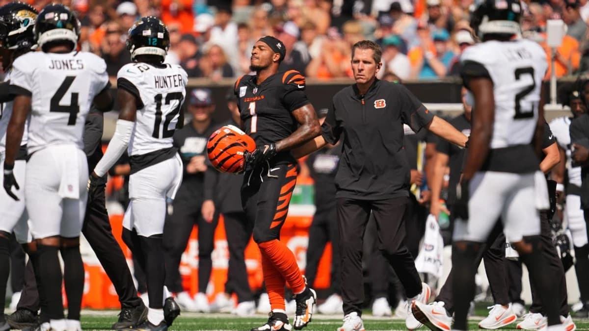 Star WR Chase suffers concussion in Bengals' loss to Jaguars