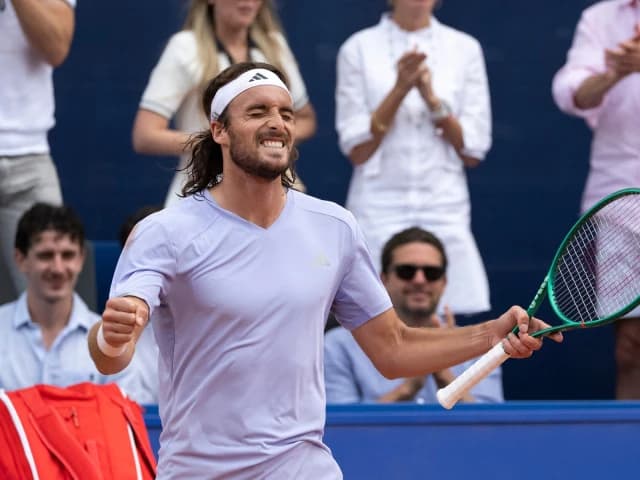 Stefanos Tsitsipas s-a calificat în prima finală ATP, după 16 luni! Urmează duelul cu Shevchenko la