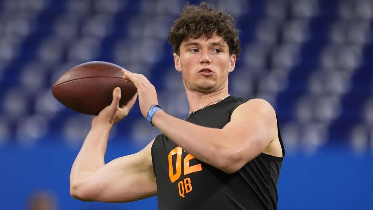 Still waiting on Rodgers, Steelers draft QB Allar