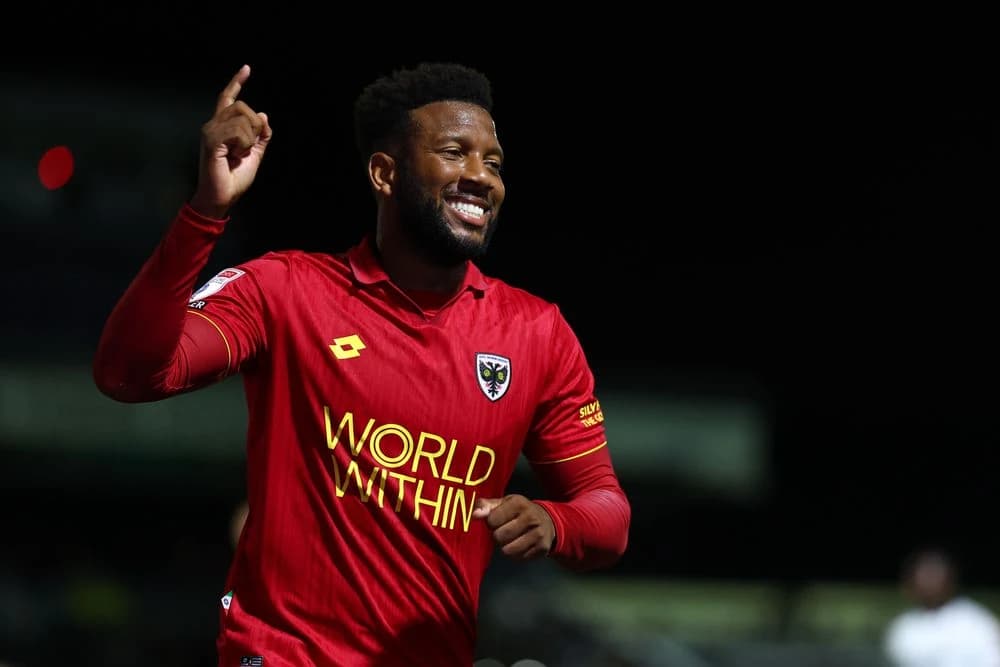 Stockley and Hippolyte seal derby win AFC Wimbledon at Bromley