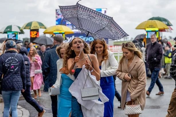 Storm Boelo could wipe out Sunday racing as Aintree braced for 50mph-plus winds