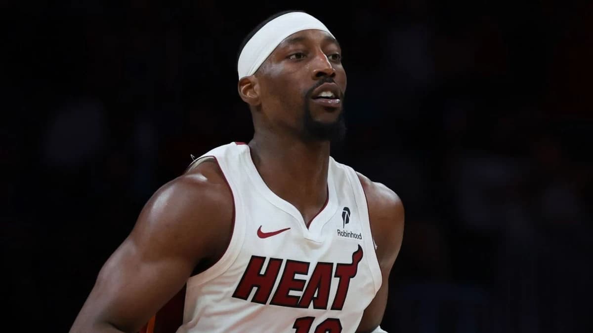 Struggling Bam says critics 'make me the scapegoat' for Heat's 0-4 start