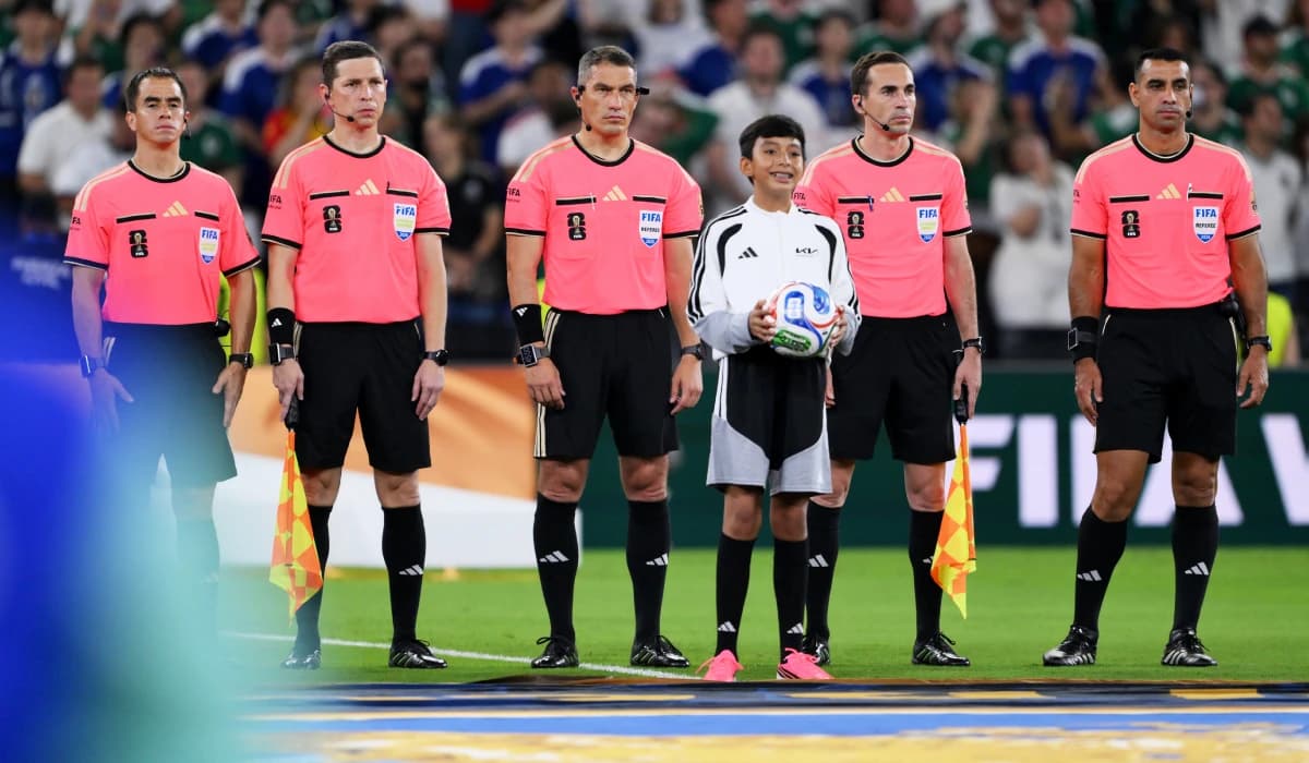 Suma cu care s-a ales Istvan Kovacs după ce a arbitrat meciul 1.000 din istoria Cupei Mondiale