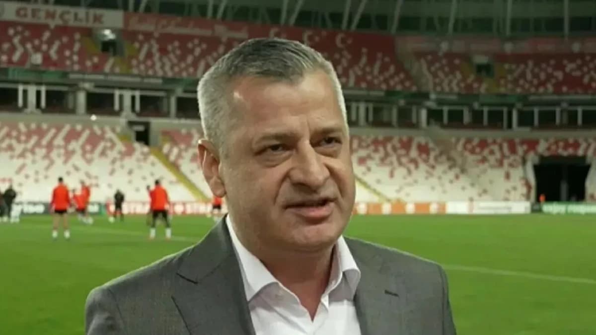 Şumudică NU e singur! Nelu Varga negociază şi cu alt antrenor român