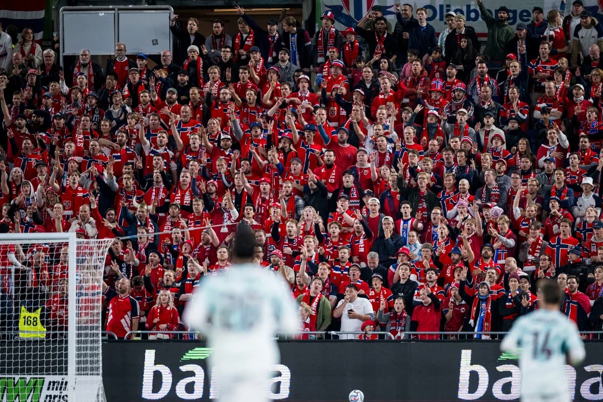 Superb! 25.000 de oameni au făcut același lucru și au oferit imaginile serii în UEFA Nations League