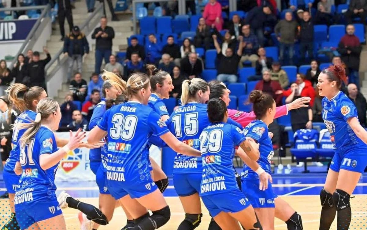 Surpriză de proporții în Cupa României la handbal! Au învins-o pe Rapid și merg în Final Four