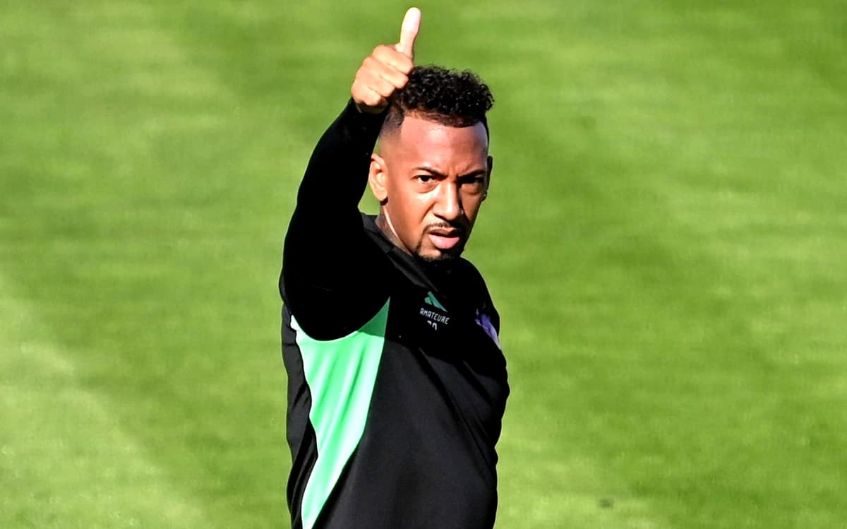 Surpriză de proporții: Jerome Boateng și-a găsit echipă și a semnat!