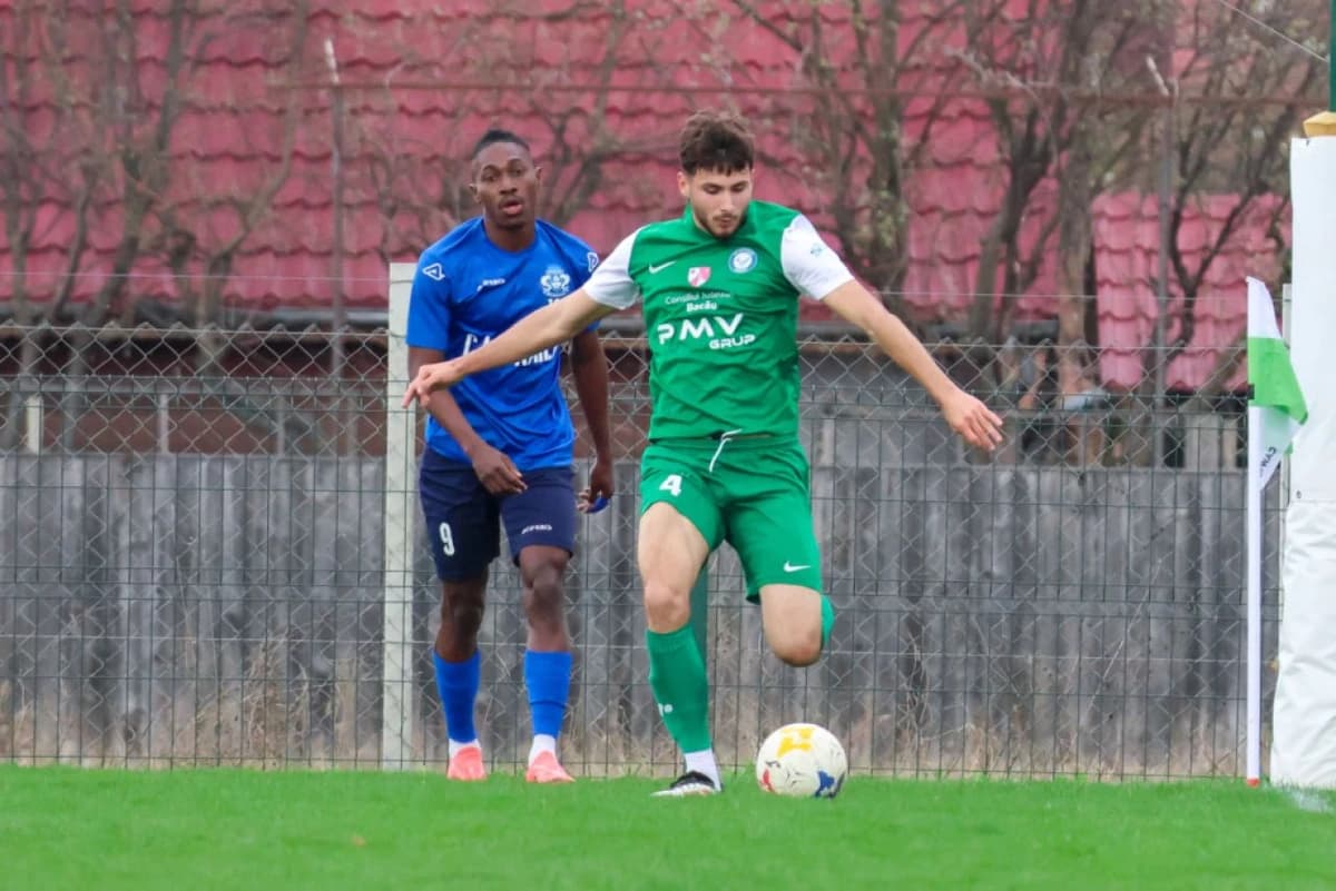 Surpriză! Dinamo l-a transferat pe fundașul central debutant la 15 ani la seniori care a înscris gol