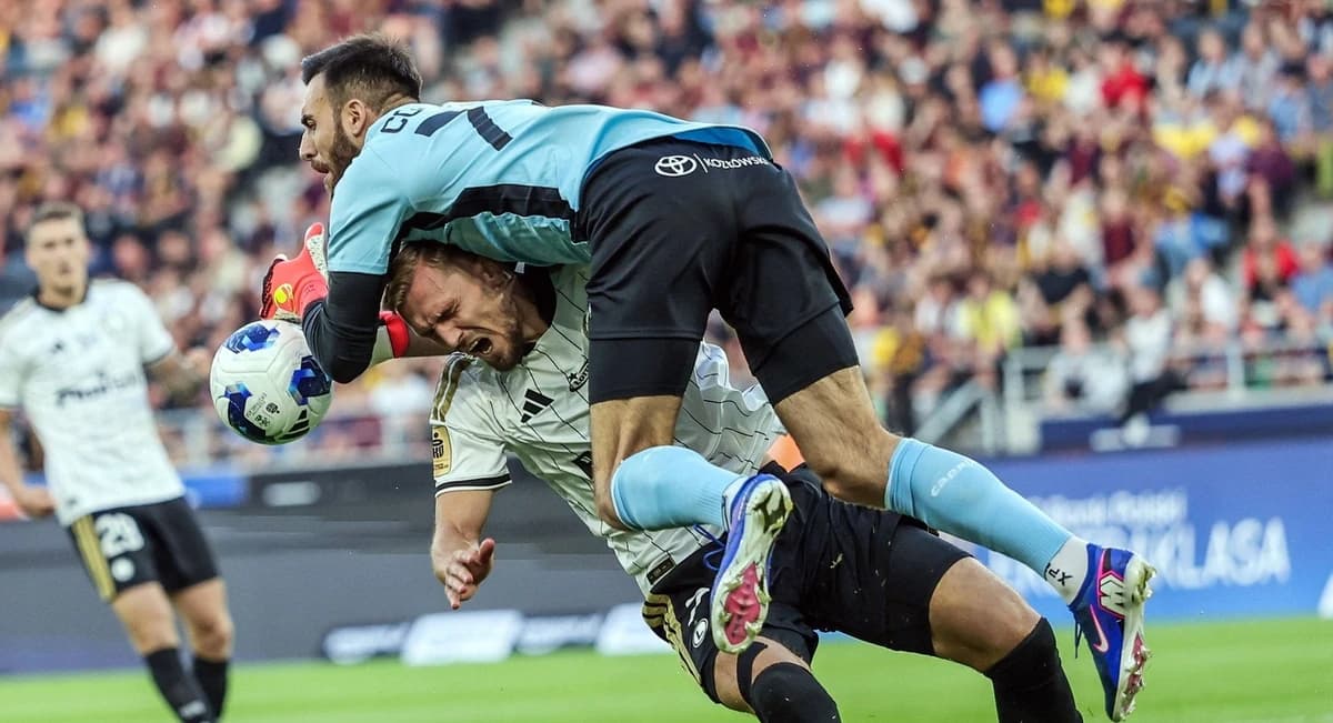 Surpriza lui Hagi: fotbalistul care s-a cerut la națională și i-a cerut explicații publice lui Iordă