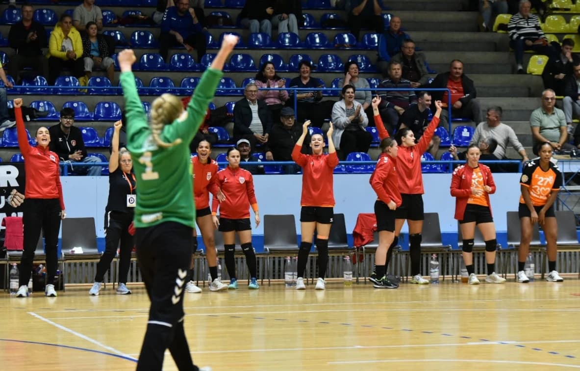 Surpriză uriașă în Liga Florilor! CSM București s-a încurcat în deplasare cu Minaur Baia Mare
