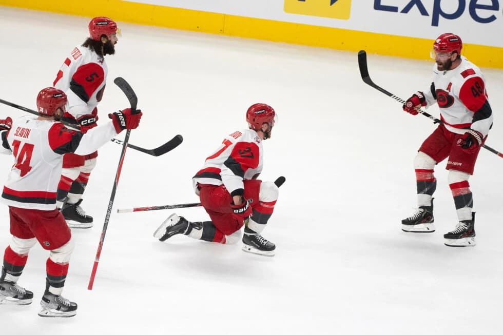 Svechnikov scores in OT as Hurricanes beat Canadiens 3-2 in Game 3 of East final