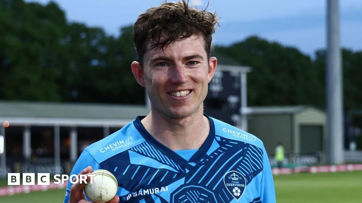 T20 Blast: Martin Andersson stars as Derbyshire beat Leicestershire