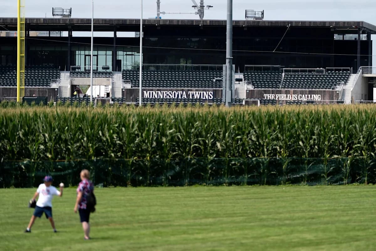 Tarp comes off at Field of Dreams as MLB officials hope rain holds off