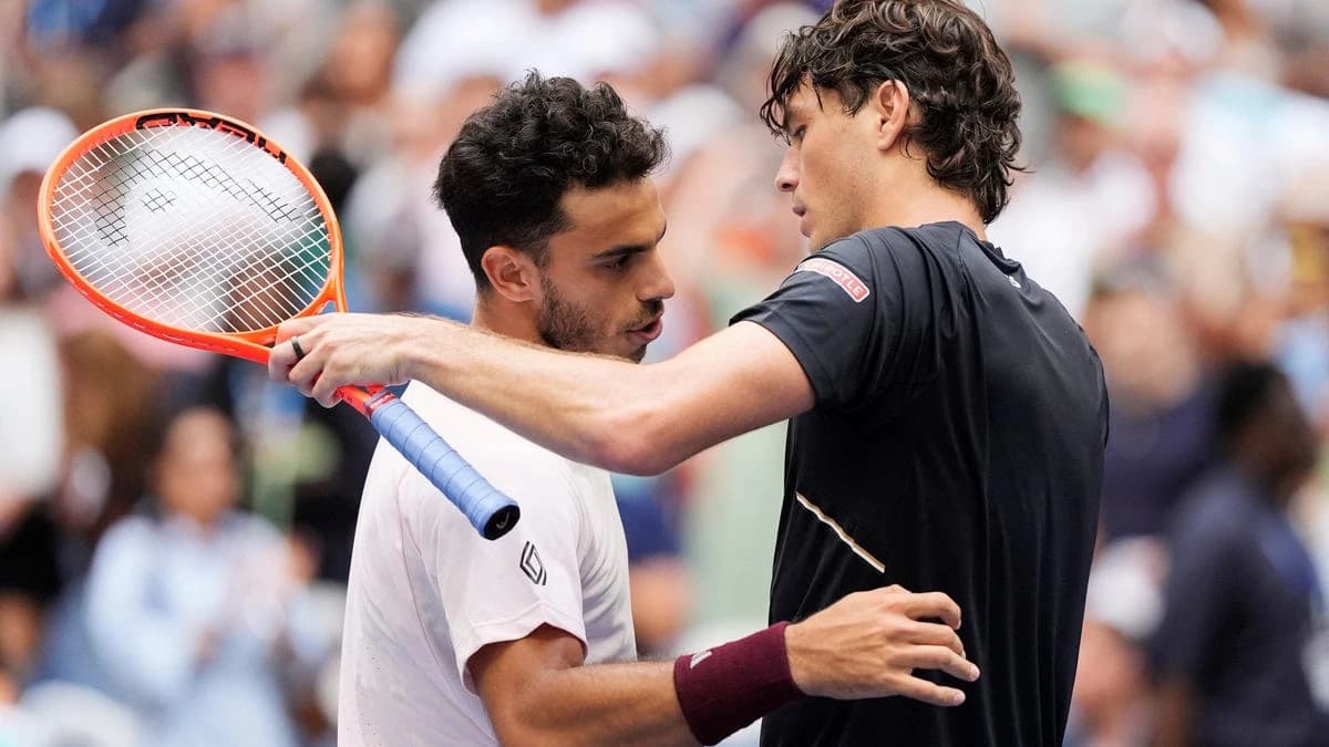 Taylor Fritz upset by Francisco Cerúndolo in third round at US Open