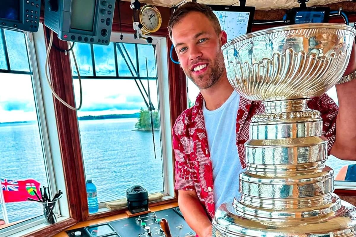 Taylor Hall celebrated with ex-Edmonton Oilers teammate during day with Stanley Cup
