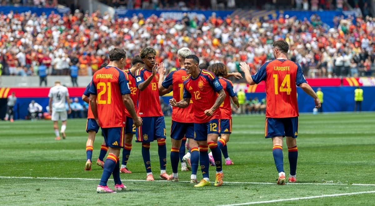„Te vei transfera la Barcelona?” O vedetă de la Campionatul Mondial a dat răspunsul pe loc