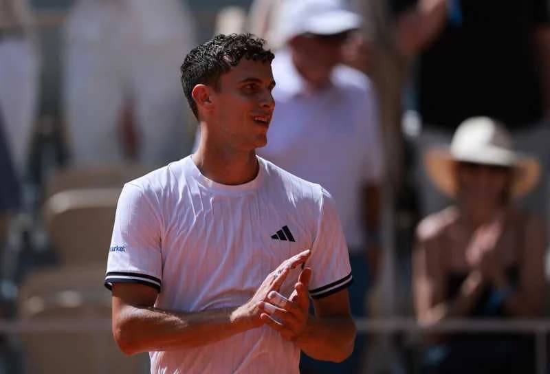 Tenis: Jannik Sinner pregătește sezonul de iarbă cu un senzor de monitorizare a glicemiei