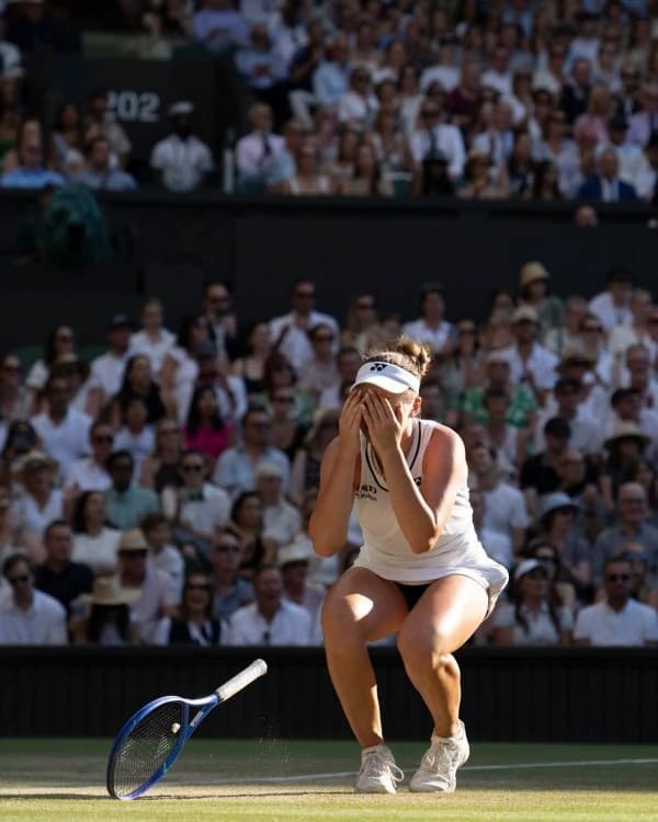 Tenis: Linda Noskova, noua campioană de la Wimbledon! Primul Grand Slam pentru sportiva de 21 de ani