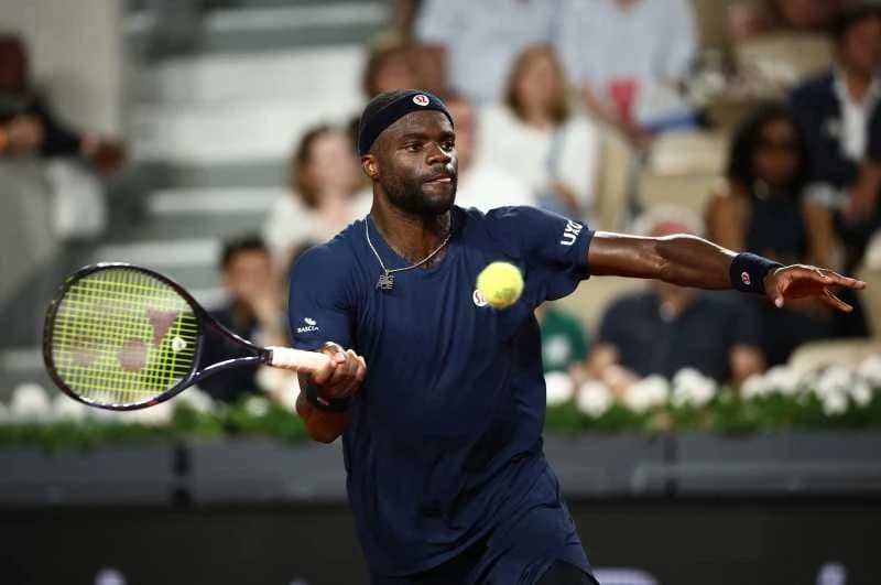 Tenis: Tiafoe (SUA) l-a eliminat pe finalistul de la Roland Garros la Halle (ATP)