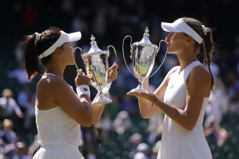 Tenis: Turneul de la Wimbledon - Kristina Mladenovic și Guo Yanyu au cucerit trofeul la dublu femini