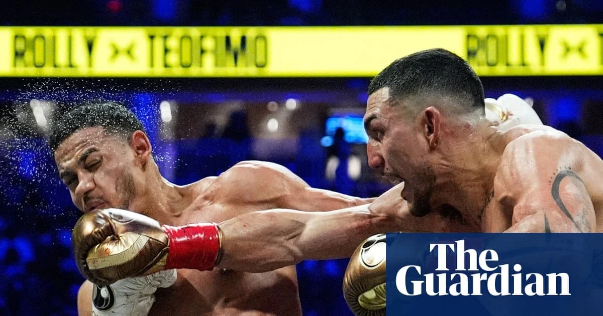 Teófimo López outpoints Rolly Romero to win title in third weight class