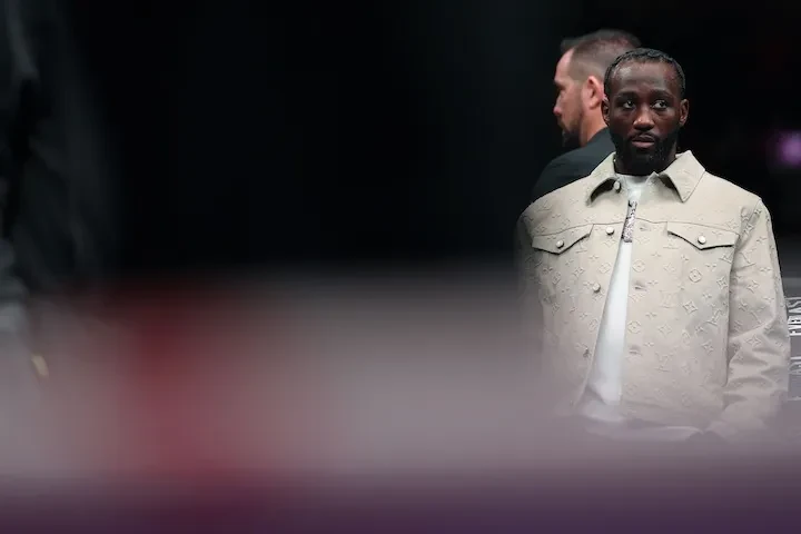 Terence Crawford says he would have delayed retirement to face Saul Alvarez again, or for an undispu