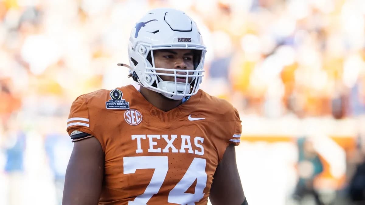 Texas football's potential top 10 draft pick out for the year