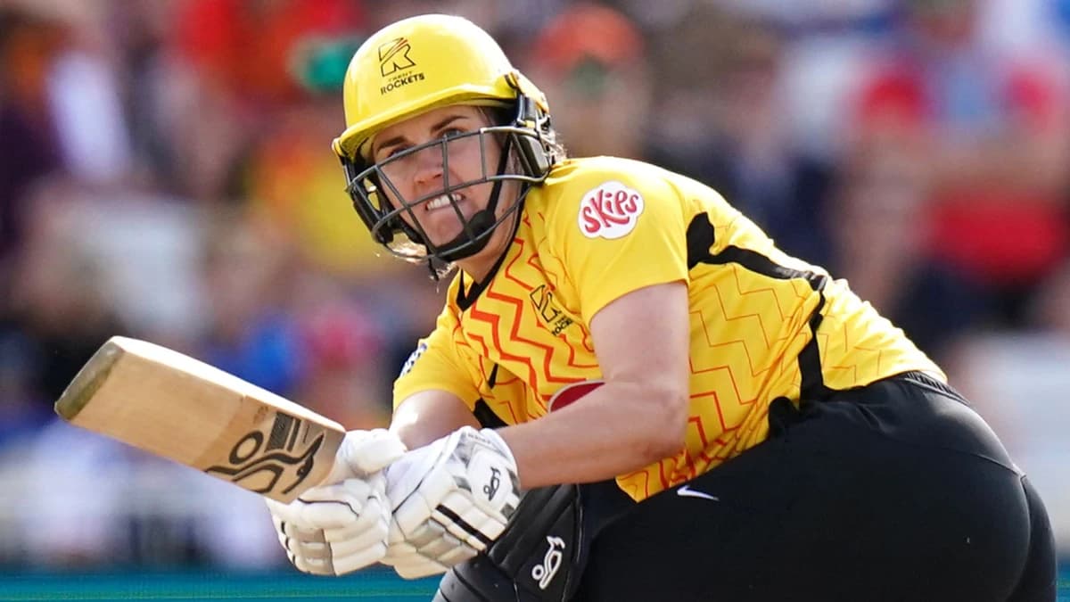 The Hundred: Nat Sciver-Brunt helps Trent Rockets Women into final after exciting victory over South