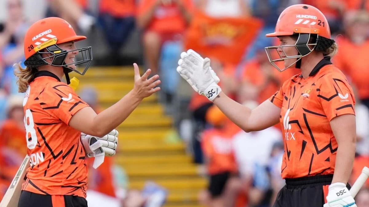 The Hundred: SunRisers Leeds dominate Welsh Fire at Headingley to remain in eliminator contention