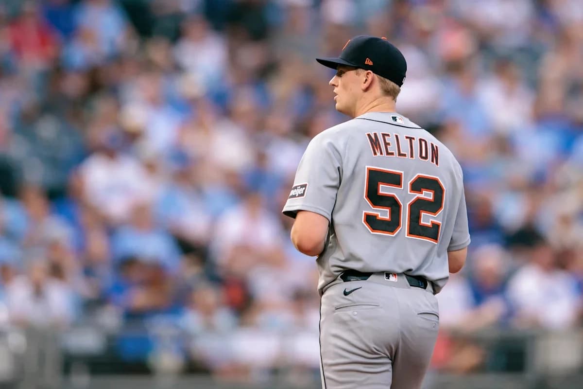 Tigers thumped by Royals' big hits in series opener in Kansas City