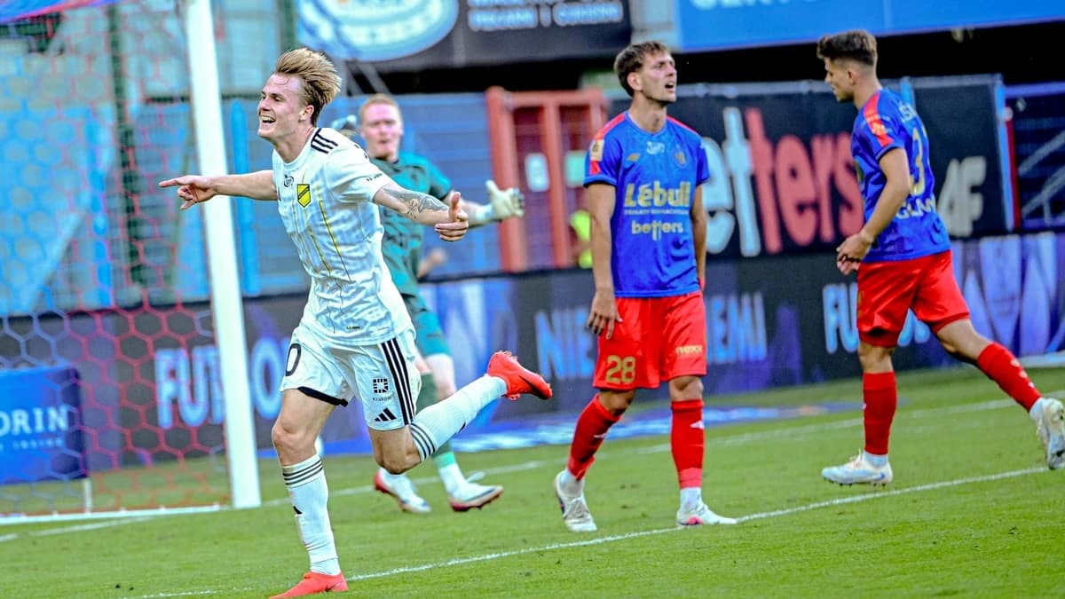Tobias Christensen a marcat un hat-trick pentru noua echipă, în timp ce Pancu plânge că n-are mijloc