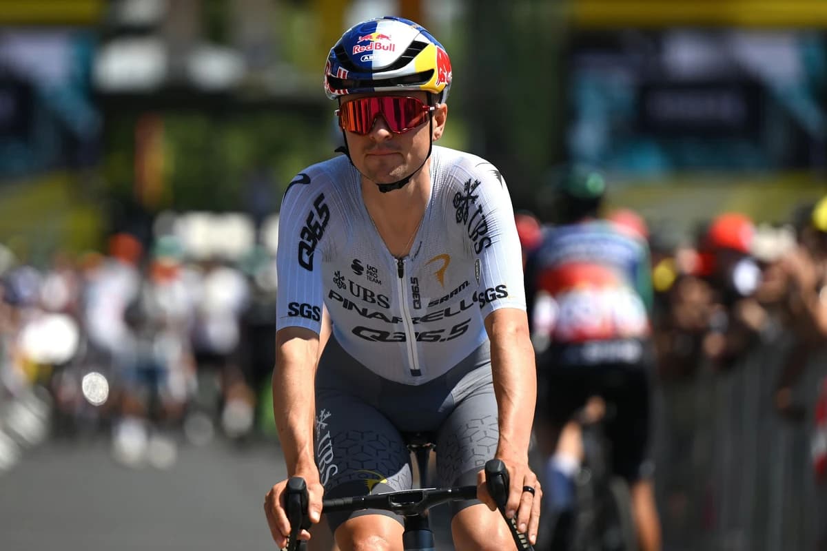 Tom Pidcock and Matteo Jorgenson crash on Tour de France descent of Puy Mary