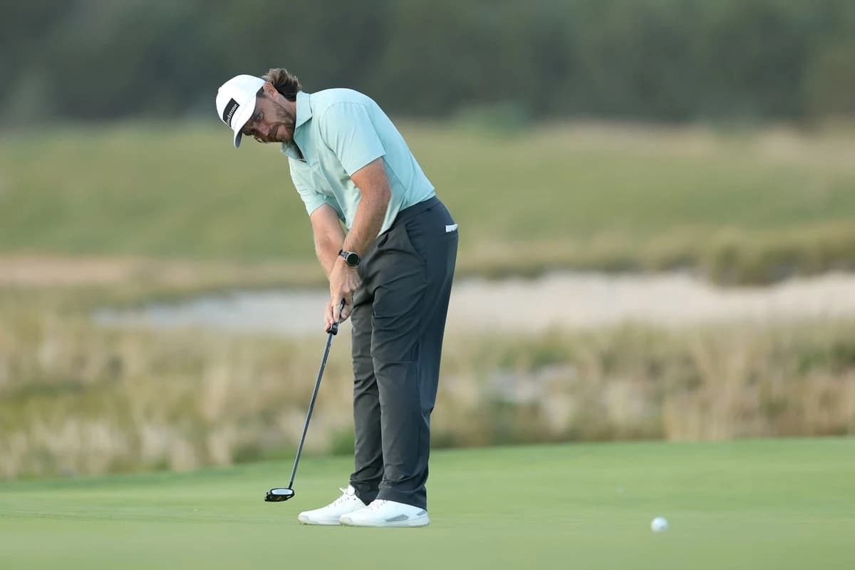 Tommy Fleetwood will ‘keep fighting’ to rein in US Open leader Wyndham Clark