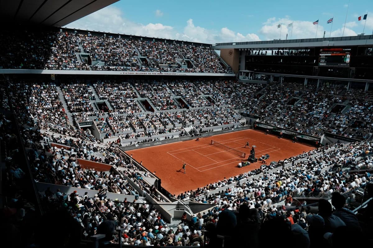 Top tennis players slam Roland Garros prize money, citing a shrinking share of tournament revenue