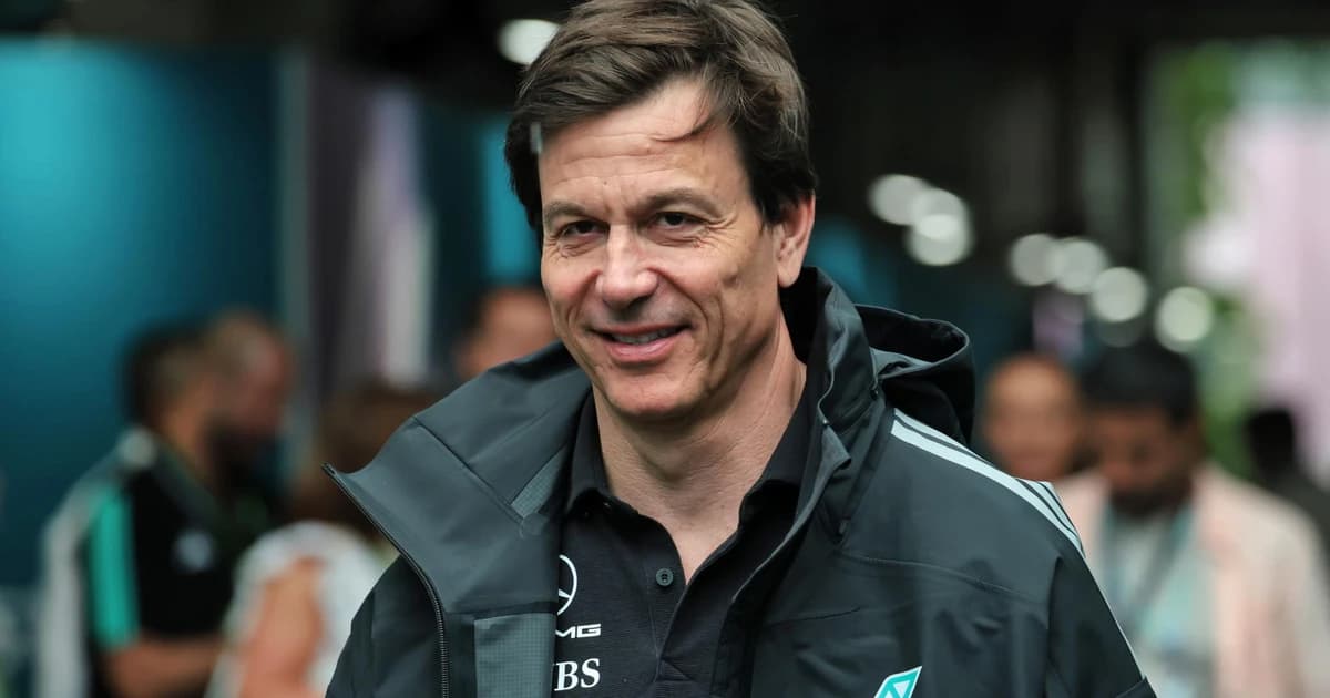 Toto Wolff plays down McLaren threat as Lewis Hamilton reveals talks with F1 stewards - RacingNews36