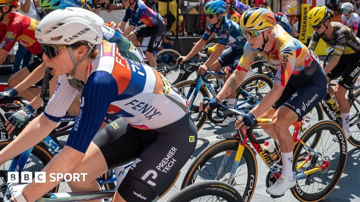Tour de France Femmes 2026: Officials check riders' clothing amid concerns about bra padding