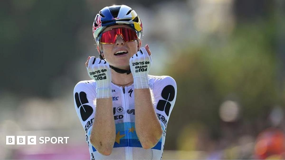 Tour de France Femmes: Demi Vollering wins stage eight to take lead for final day